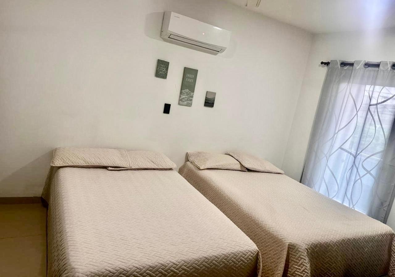 Hotel Barcelona Montería エクステリア 写真