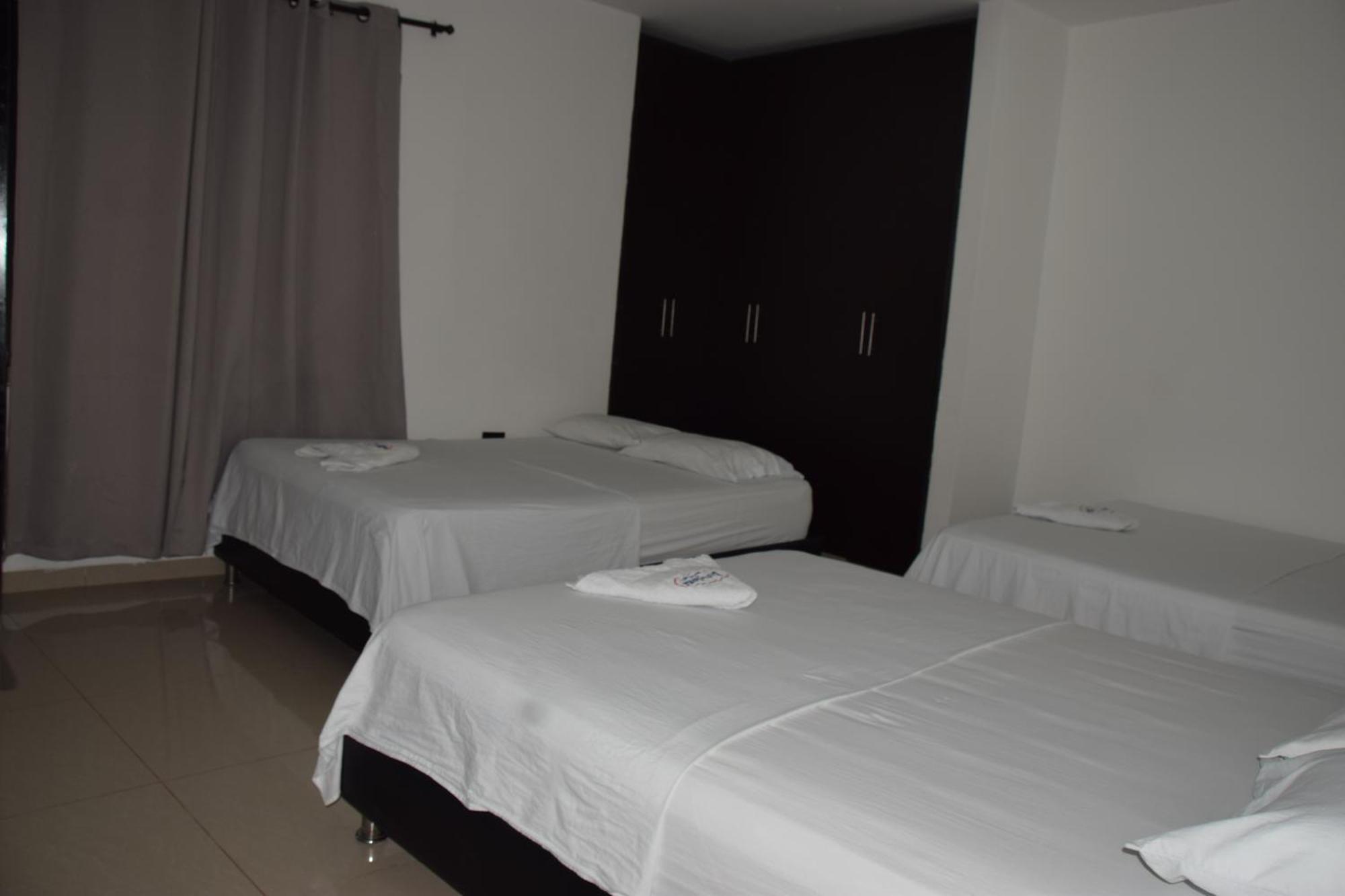 Hotel Barcelona Montería エクステリア 写真