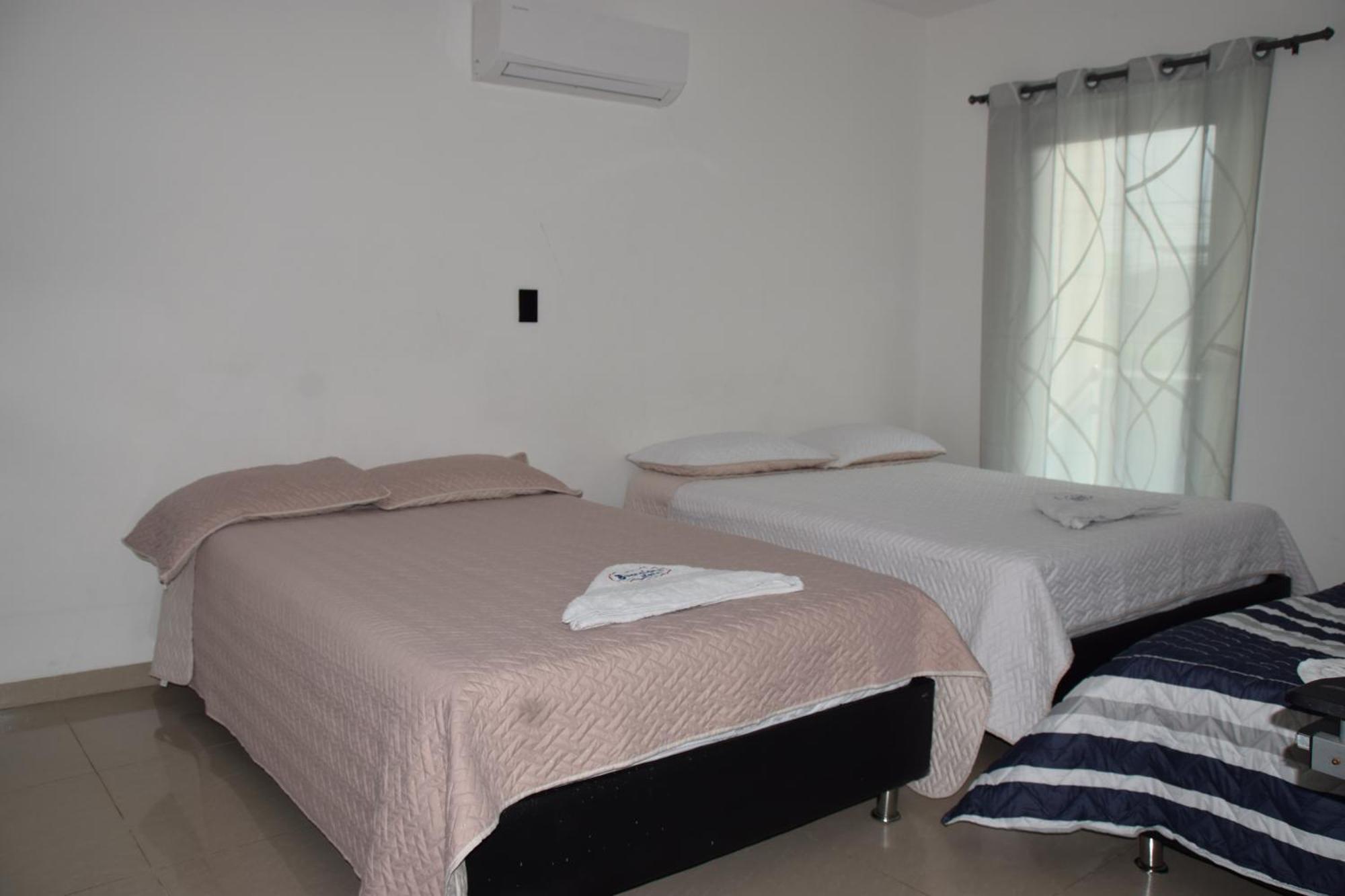 Hotel Barcelona Montería エクステリア 写真