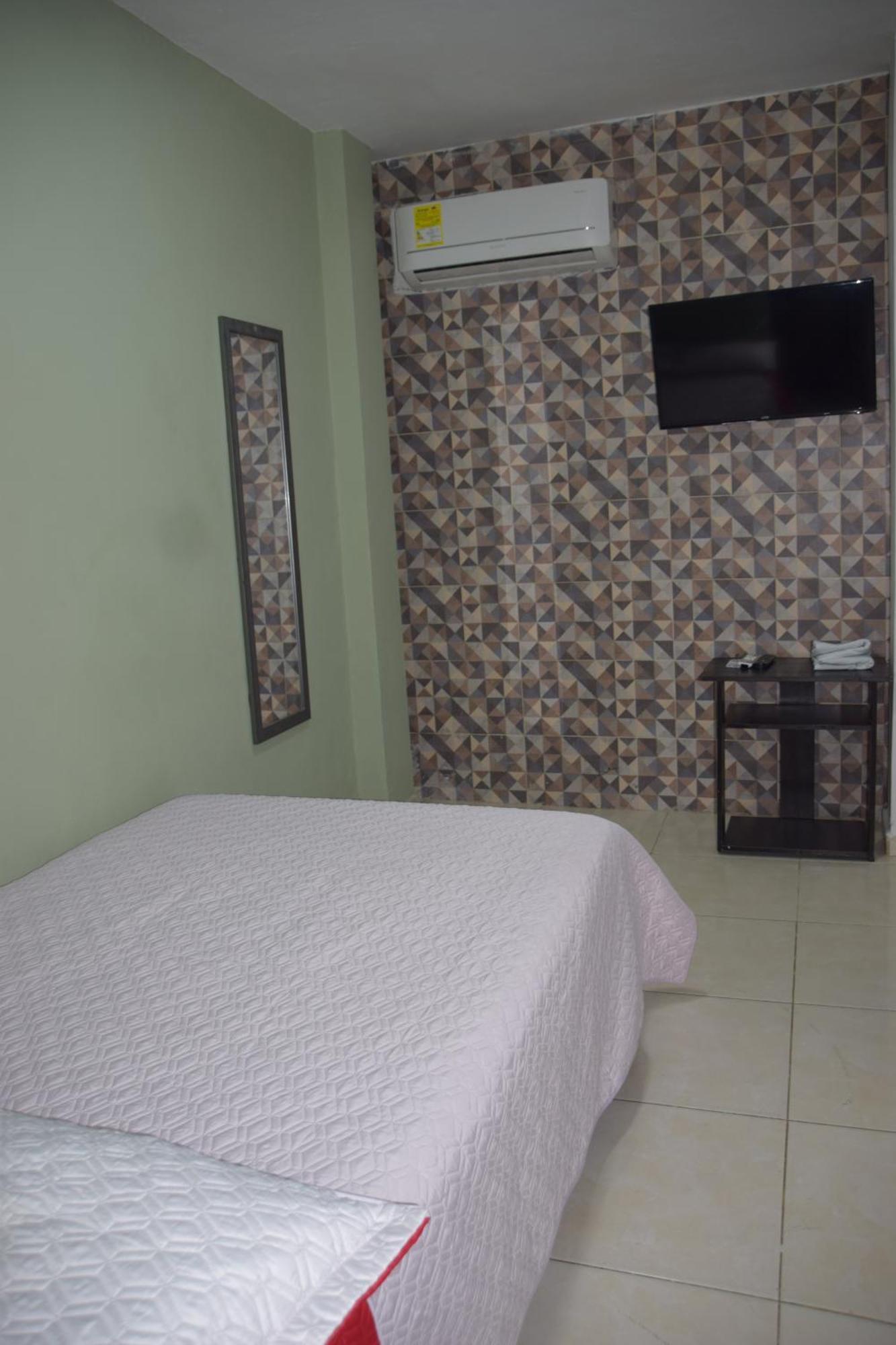 Hotel Barcelona Montería エクステリア 写真