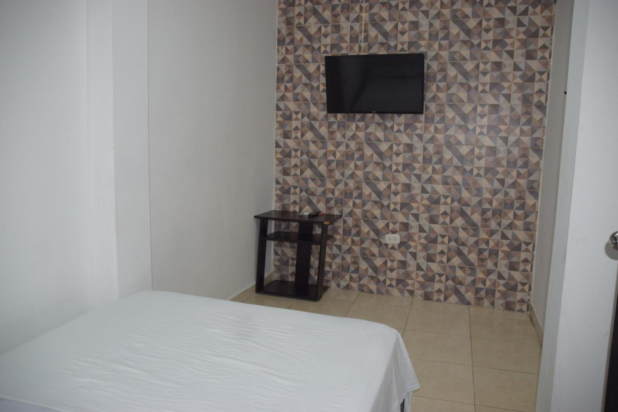 Hotel Barcelona Montería エクステリア 写真