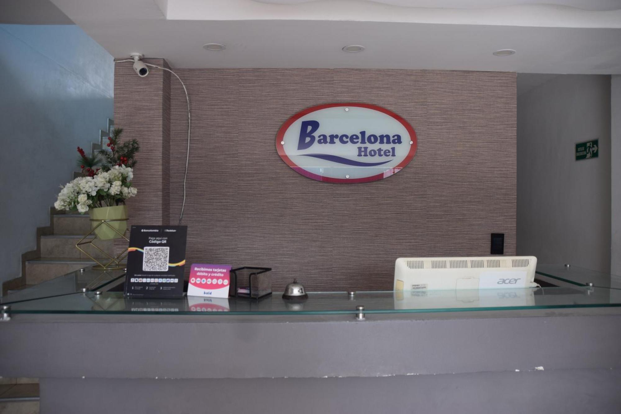 Hotel Barcelona Montería エクステリア 写真