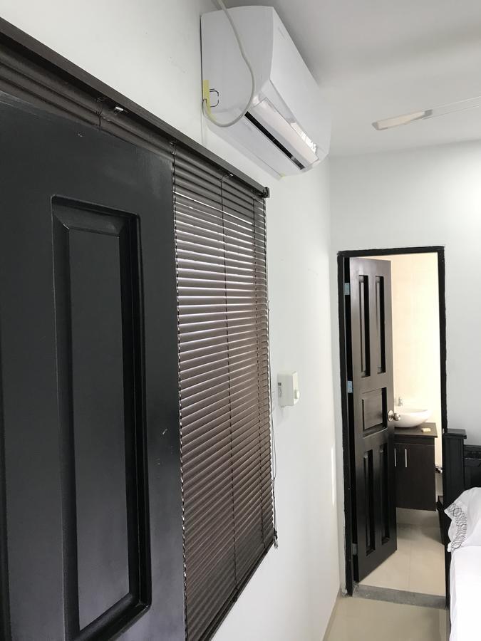Hotel Barcelona Montería エクステリア 写真