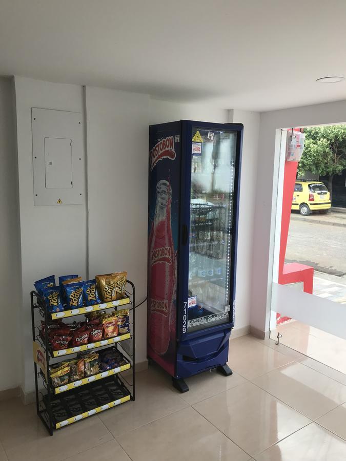 Hotel Barcelona Montería エクステリア 写真